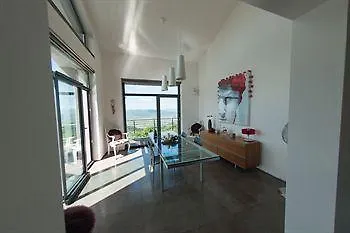 Frühstückspension Casa Colleverde 4*