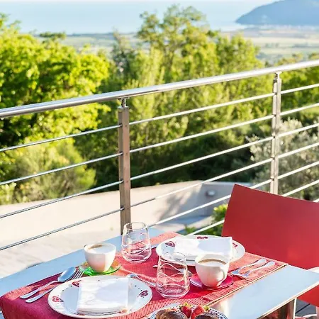 Casa Colleverde Bed & Breakfast